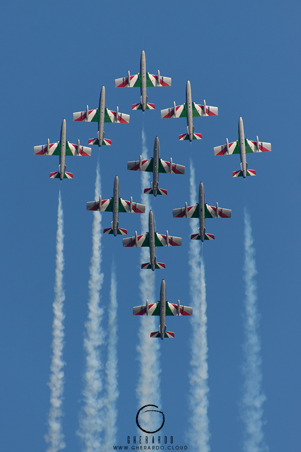 Frecce Tricolori - Pattuglia Acrobatica Nazionale - PAN - Aeronautica Militare Italiana - MB339